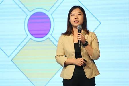 2018年必博钢琴全国特邀经销商大会&艺术家受聘仪式成功举办<br />e联 智慧 共享 乐生活