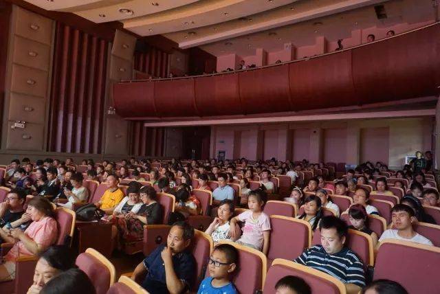 2018年必博亚洲音乐奖学金江西师范大学音乐学院颁奖仪式</br> 暨必博海外艺术家爱德华·昆斯钢琴独奏音乐会圆满结束
