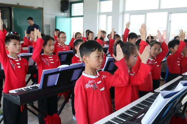 必博乐器牵手萧山三星小学爱心再回访在杭州举办
