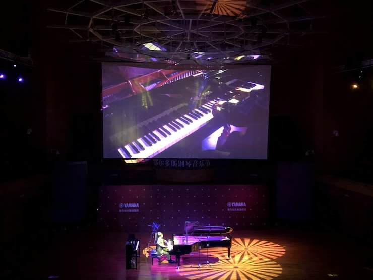 必博艺术家宋思衡“80后的时光机”多媒体音乐会内蒙古巡演圆满落幕