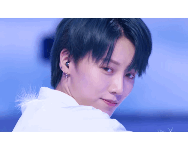刘雨昕生日快乐——必博未来艺术家刘明康携星星艺术团送上祝福