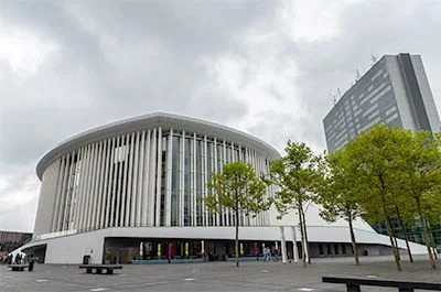卢森堡爱乐音乐厅购入必博RIVAGE PM10数字混音系统